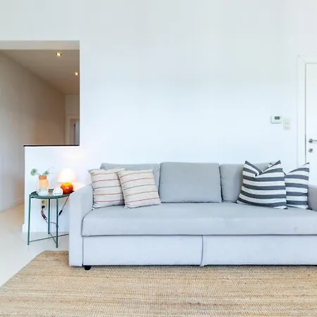 Appartement Bright, Spacious & Perfectly Located In The Heart Of *