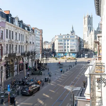 Appartement Bright, Spacious & Perfectly Located In The Heart Of *